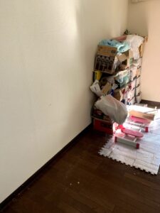 掛川市のお客様、プラスチック、紙類、衣類、その他の不用品を回収させて頂きました。