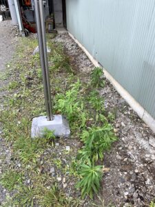 藤枝市のお客様、ゴミ箱、木材、混じりゴミ、その他不用品を回収させて頂きました。